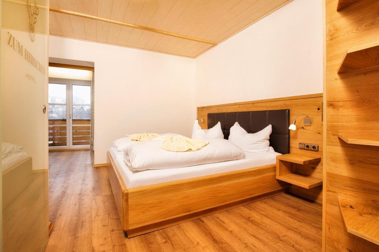 Hotel Zum Hirschen Лам Екстериор снимка