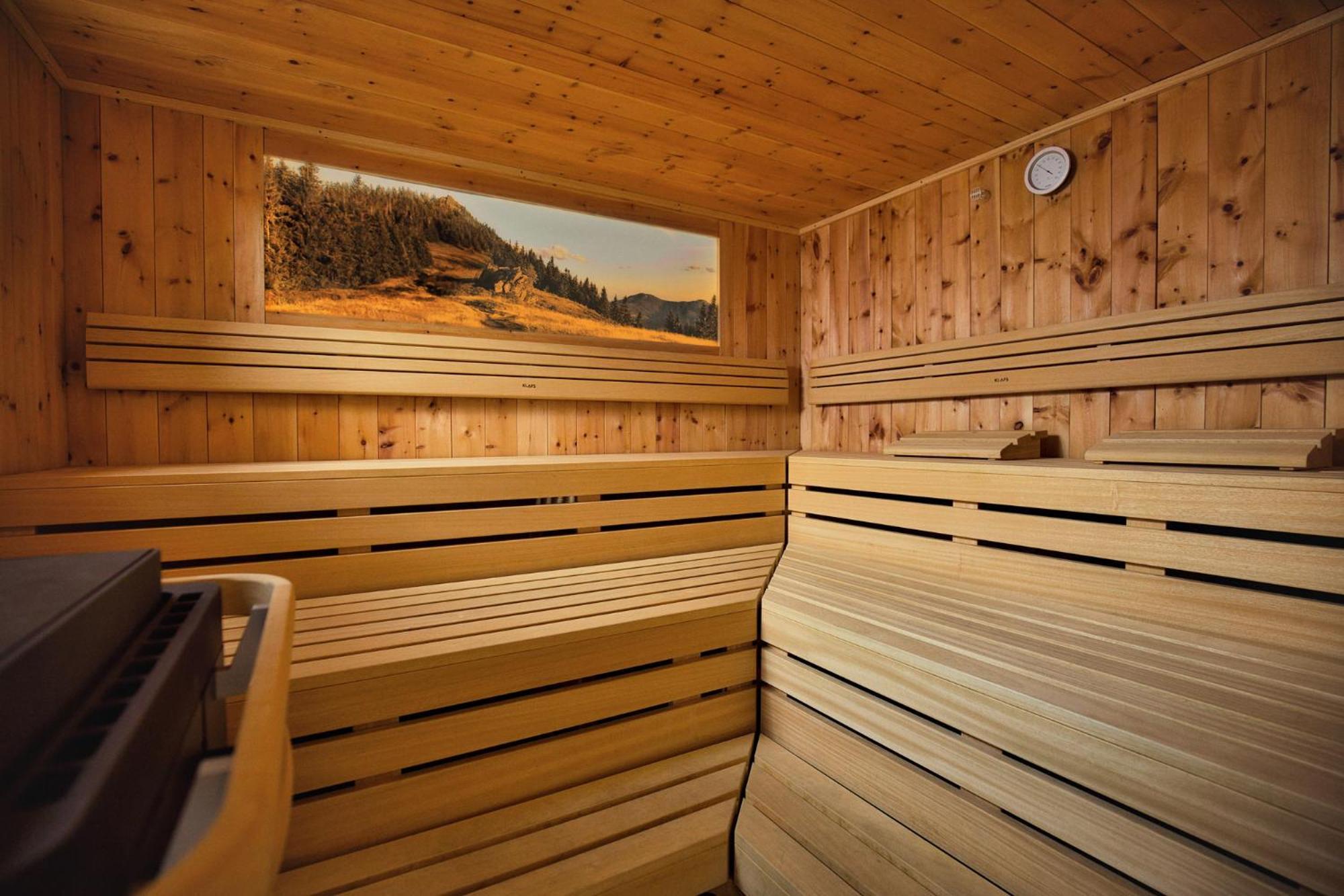 Hotel Zum Hirschen Лам Екстериор снимка