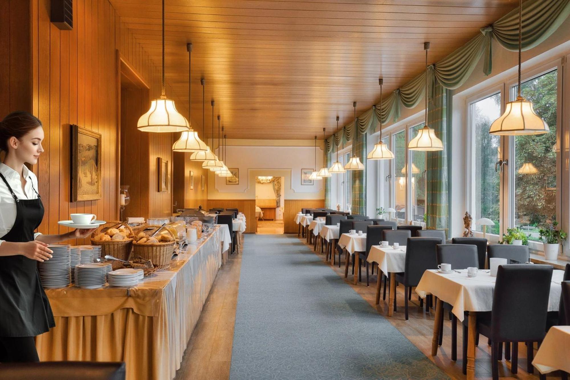 Hotel Zum Hirschen Лам Екстериор снимка